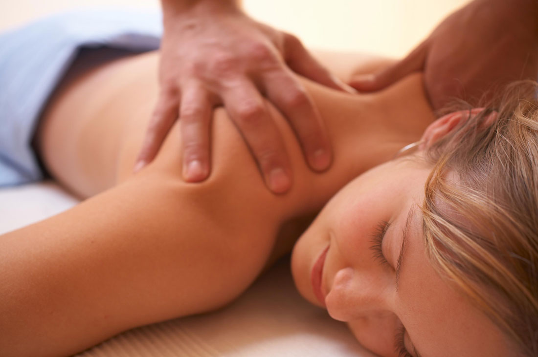 Massage Benefits Deep tissue massage